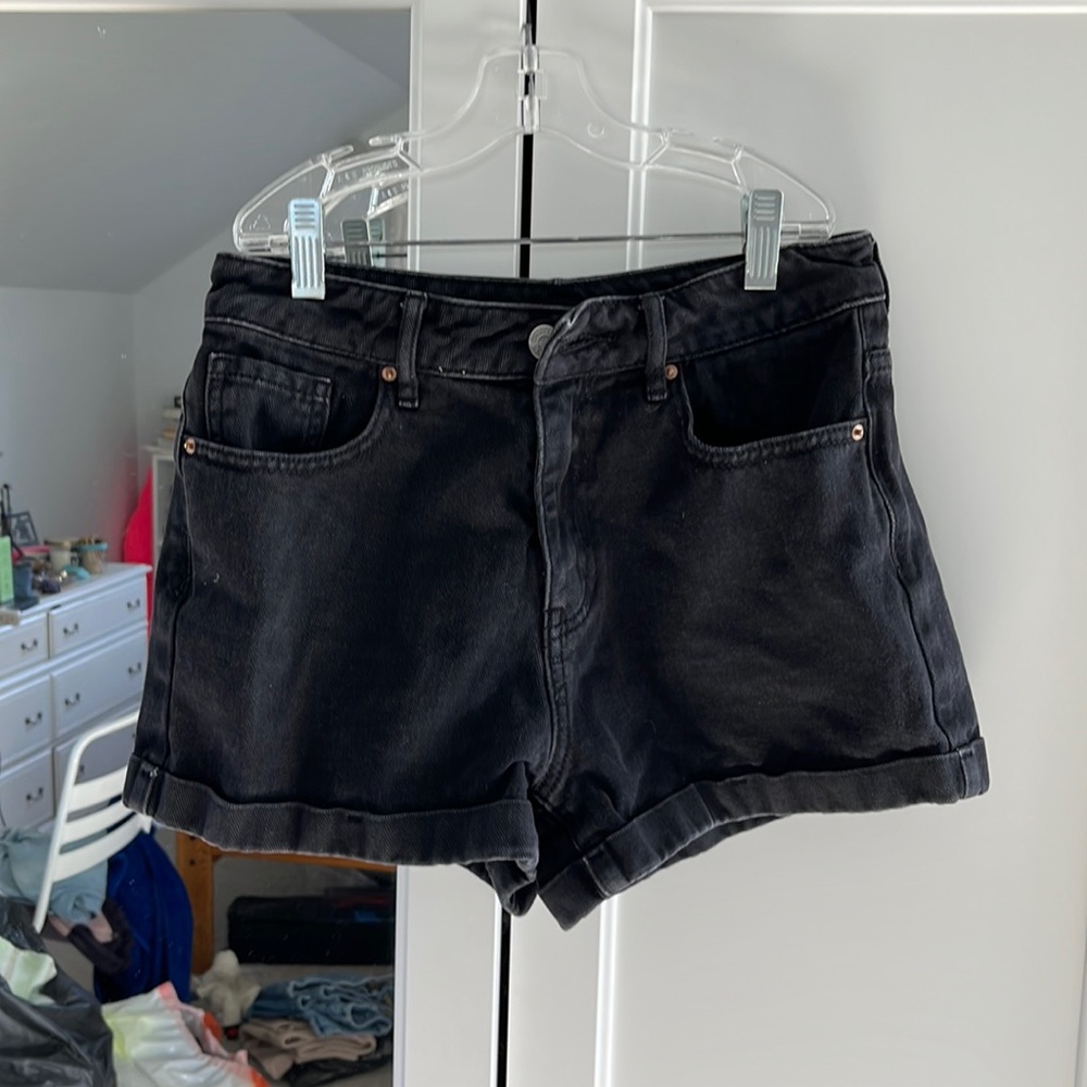 PacSun Black Mom Jean Shorts